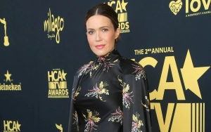 Mandy Moore Debuts Baby Bump After Pregnancy Announcement