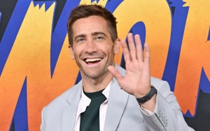 Jake Gyllenhaal Talks About Being Legally Blind and Getting Bullied as Kid