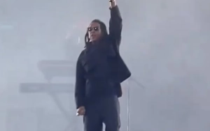 Jay-Z Performs at Tom Brady's Patriots Hall of Fame Induction