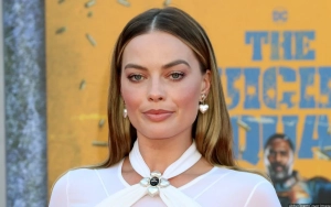 Margot Robbie Bares Baby Bump, Pregnant With Her First Child