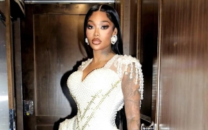 Summer Walker Jokingly Responds to Fan's Question About Her Social Anxiety