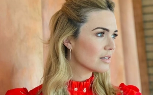 Mandy Moore Bids Farewell to Beloved Pasadena Home
