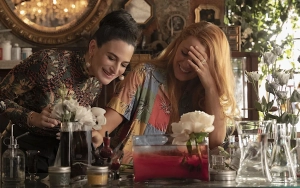 Blake Lively and Jenny Slate Shows Unbreakable Bond in 'It Ends With Us'