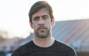 Aaron Rodgers Reconciles With Dad at Golf Tournament During Emotional Reunion
