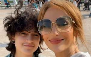 Jennifer Lopez Steps Out With Child Emme Amid Ben Affleck Divorce Rumors