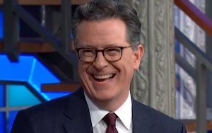 Stephen Colbert Wears Disguise as Hotdog Vendor for DNC Coverage on 'Late Night'