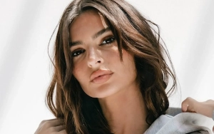 Emily Ratajkowski Rocks Skin-Tight Dress Despite Rude Remark From Stranger