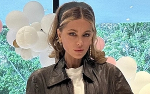 Kate Beckinsale Debuts Barbie Pink Hair at Pomeranian Get-Together