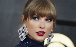 Taylor Swift's Debut Novel on the Way