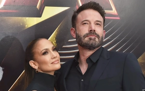 Jennifer Lopez Says She's 'Unbothered' in New Post After Filing for Divorce From Ben Affleck