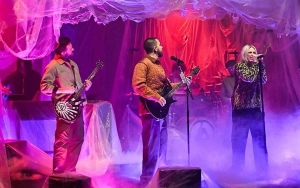 Linkin Park Belts Out 'Emptiness Machine' With New Singer Emily Armstrong During TV Debut