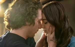 Jeremy Allen White Marks Rosalia Split, Locks Lips With 'The Bear' Co-Star Molly Gordon