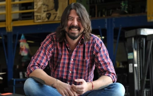 Dave Grohl Takes Daughter on Shopping Spree in First Sighting Since Secret Child Revelation