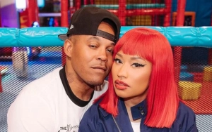 Nicki Minaj's Husband Kenneth Petty Awkwardly Sits Onstage as Rapper Performs Suggestive Dance Moves