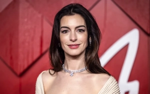 Anne Hathaway Apologizes for 'Awful' Interview After Reporter Shares 'Cringe' Clip