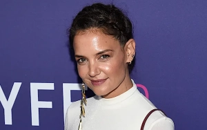 Katie Holmes Spotted Having Serious Phone Call During New York Stroll