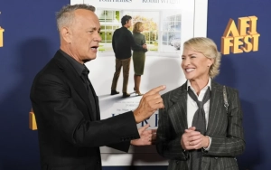 Tom Hanks Flaunts Youthful Look as He Promotes 'Here' Alongside Robin Wright