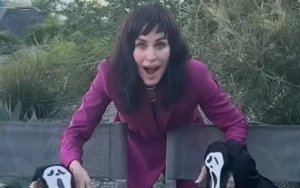 Courteney Cox Channels Iconic 'Scream 3' Haircut for Spooky Halloween Hijinks