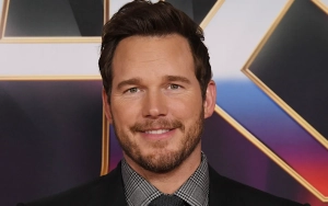 Chris Pratt Looks Carefree During Stroll Amid Backlash Over Neutrality on Presidential Election