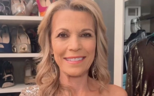 Vanna White Embraces Makeup-Free Face During Los Angeles Day Out