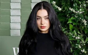 Charli XCX Shares Her 'Real' Name in New 'SNL' Promo 