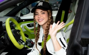 Shakira Gives Away Customized Lamborghini to Fan in Celebration of 'Soltera'