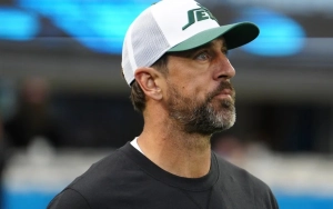 Aaron Rodgers Thinks He's 'at the End of His Career' at 40