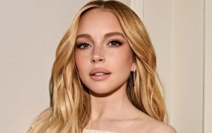 Lindsay Lohan's Dad Dishes on Her 'Natural' Enhancements Amid Plastic Surgery Rumors
