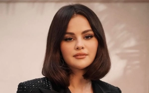 Selena Gomez Likens Her Unconventional Upbringing to 'Gilmore Girls'