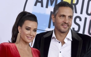 Kyle Richards Shades Mauricio Umansky's Midlife Crisis as He Embraces Singlehood