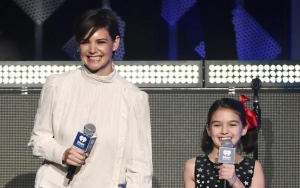 Katie Holmes Serenaded by Daughter Suri Cruise Backstage on 46th Birthday