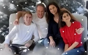 Cindy Crawford Spreads Holiday Cheer With Festive Family Photo Featuring Daughter Kaia Gerber