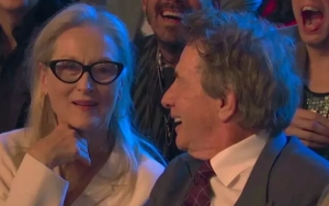 Meryl Streep Flips the Bird at 'SNL' 50th Anniversary Concert, Dances With Rumored BF Martin Short