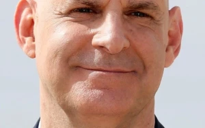 Netflix Drops First Images for Harlan Coben's Thriller 'Run Away