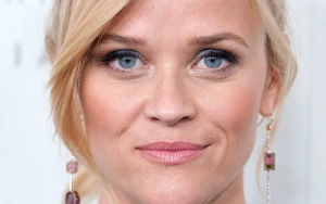 Reese Witherspoon's Post-9/11 SNL Experience: A Heavy Burden