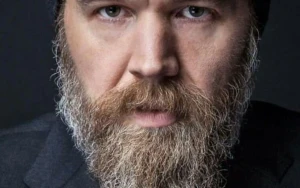 Ryan Hurst's Height Compared to God of War's Kratos Revealed