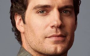 Henry Cavill Portrayed as Aragorn Amid Viggo Mortensen's Exit