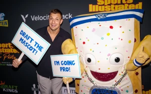 Justin Bieber, Travis Kelce, and Stars Dazzle at SI The Party Before Super Bowl