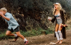 Buffy Sainte-Marie Stripped of Honorary Degree Over Contested Indigenous Ancestry Claims