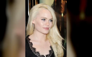 Aimee Anne Duffy Returns to Stage with First Live Gig in Over 15 Years