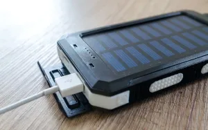 Portable Chargers That Actually Survive a 14-Hour Flight