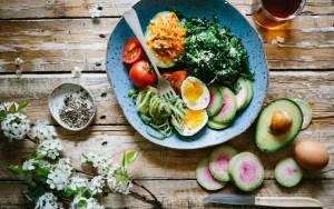 Eating Well When Life Is Busy: Simple Nutrition Habits for High-Pressure Schedules