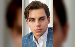 Jake T. Austin Disappointed as Max Russo Excluded from Wizards Spinoff