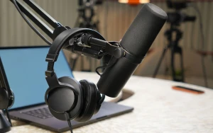 Contemporary Media Sources: Modernize Your College Papers With Podcasts, Twits & Instagram Posts