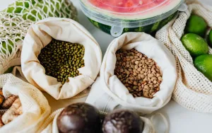 SThrowing Away Food: Storage Tricks That Work