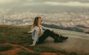 How to Recover from Travel Burnout After a Long Trip