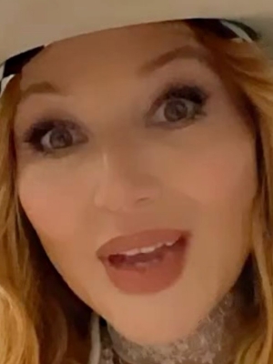 Jewel's Twisted Take on National Anthem at Indy 500 Slammed as 'Extremely Disrespectful'