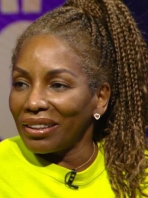 Stephanie Mills Rallies Behind Halle Bailey as She Recalls Backlash for Playing Black Dorothy 