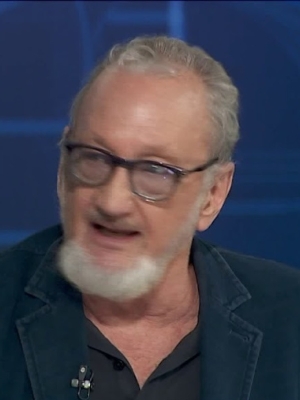 Robert Englund Tips Kevin Bacon to Play Freddy Krueger as He Feels 'Too Old' for the Role