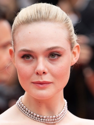 Elle Fanning Deemed Not Sexy Enough for a Movie Role